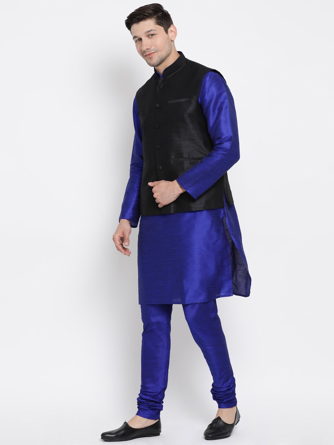 Men's Blue Cotton Silk Blend Kurta, Ethnic Jacket and Pyjama Set