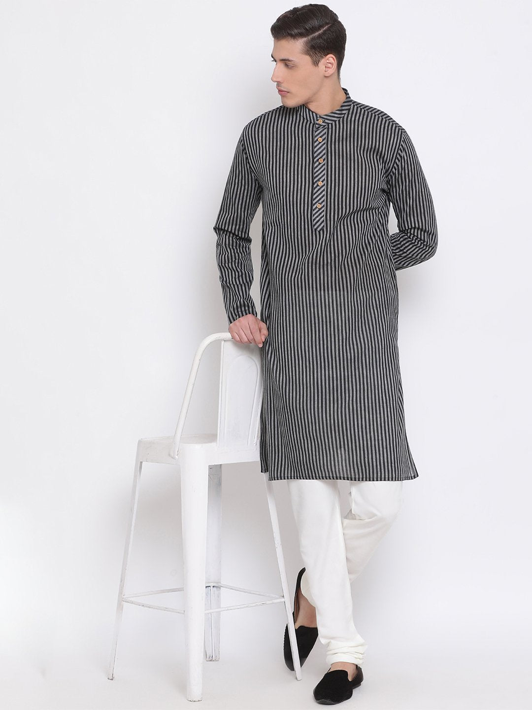 Men's Black Cotton Kurta and Pyjama Set