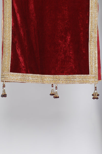 Men's Gold Cotton Silk Blend Kurta, Pyjama &amp; Dupatta Set