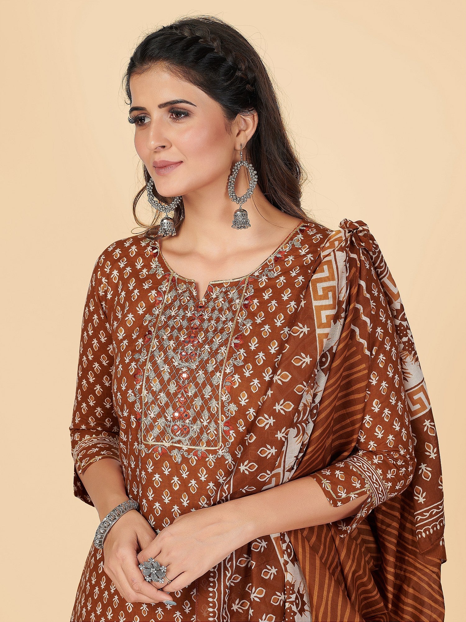 Color_Brown