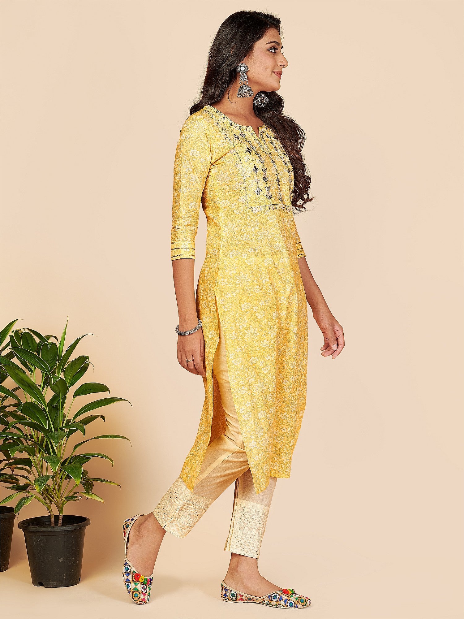 Color_Yellow