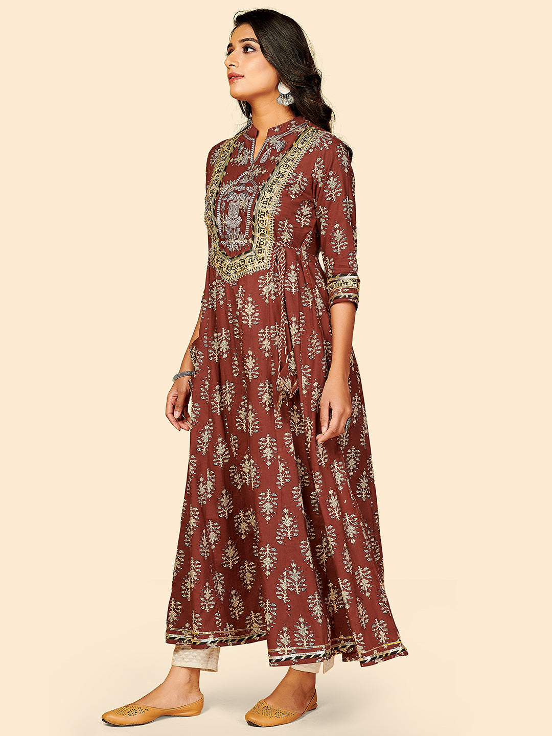 Color_Brown