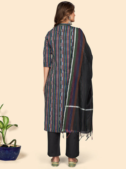Color_Black