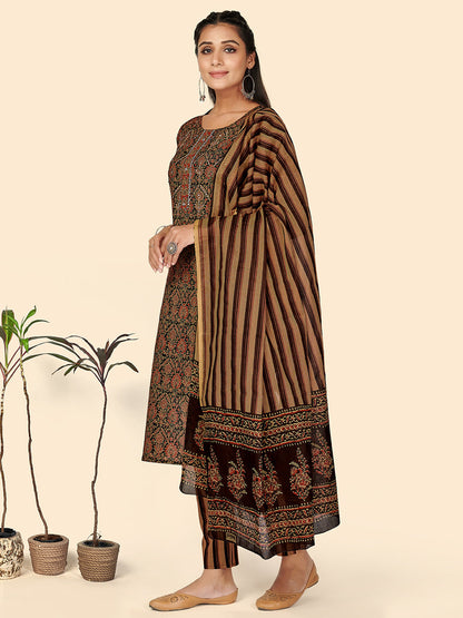 Color_Brown