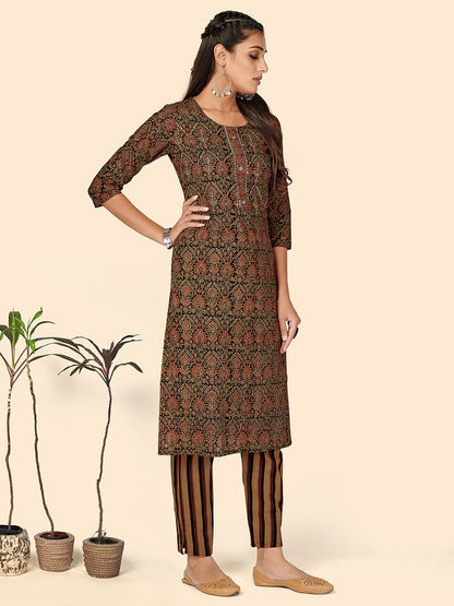 Color_Brown