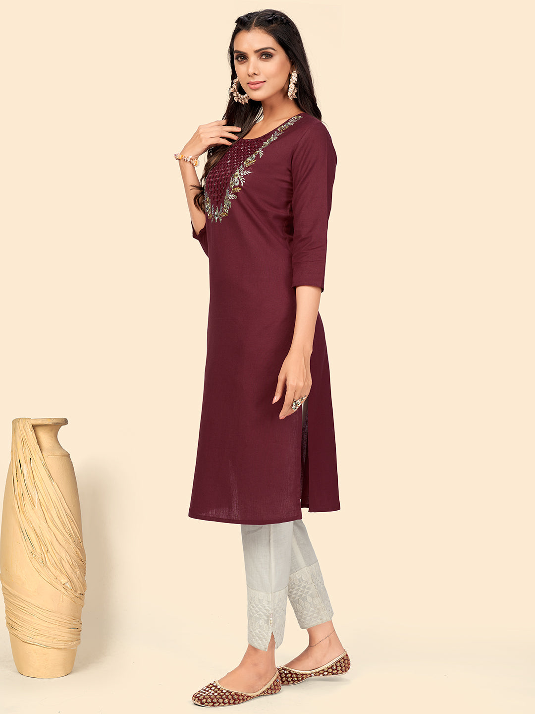 Color_Maroon