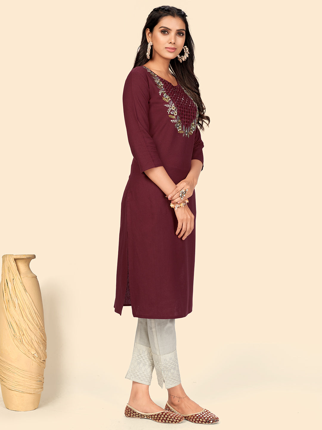 Color_Maroon