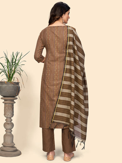 Color_Brown