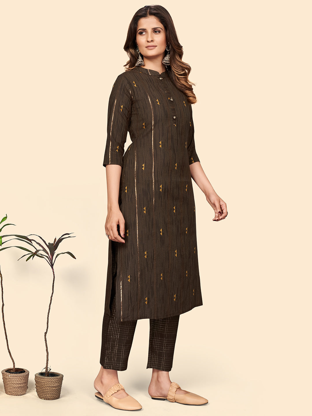 Color_Brown