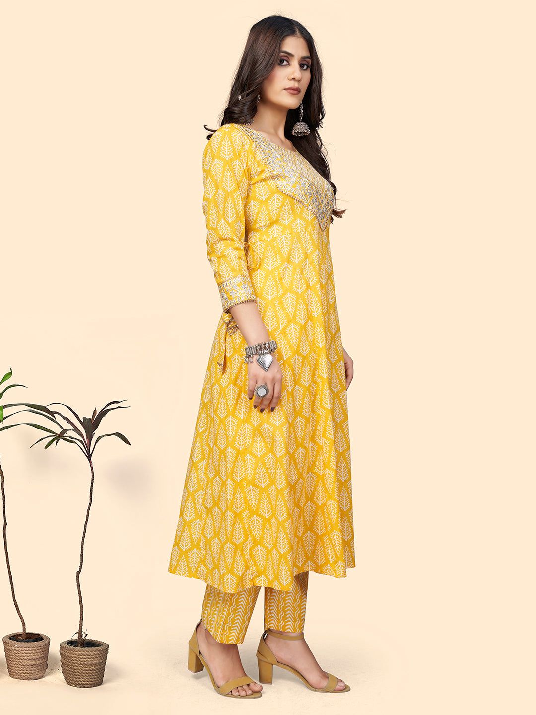 Color_Yellow