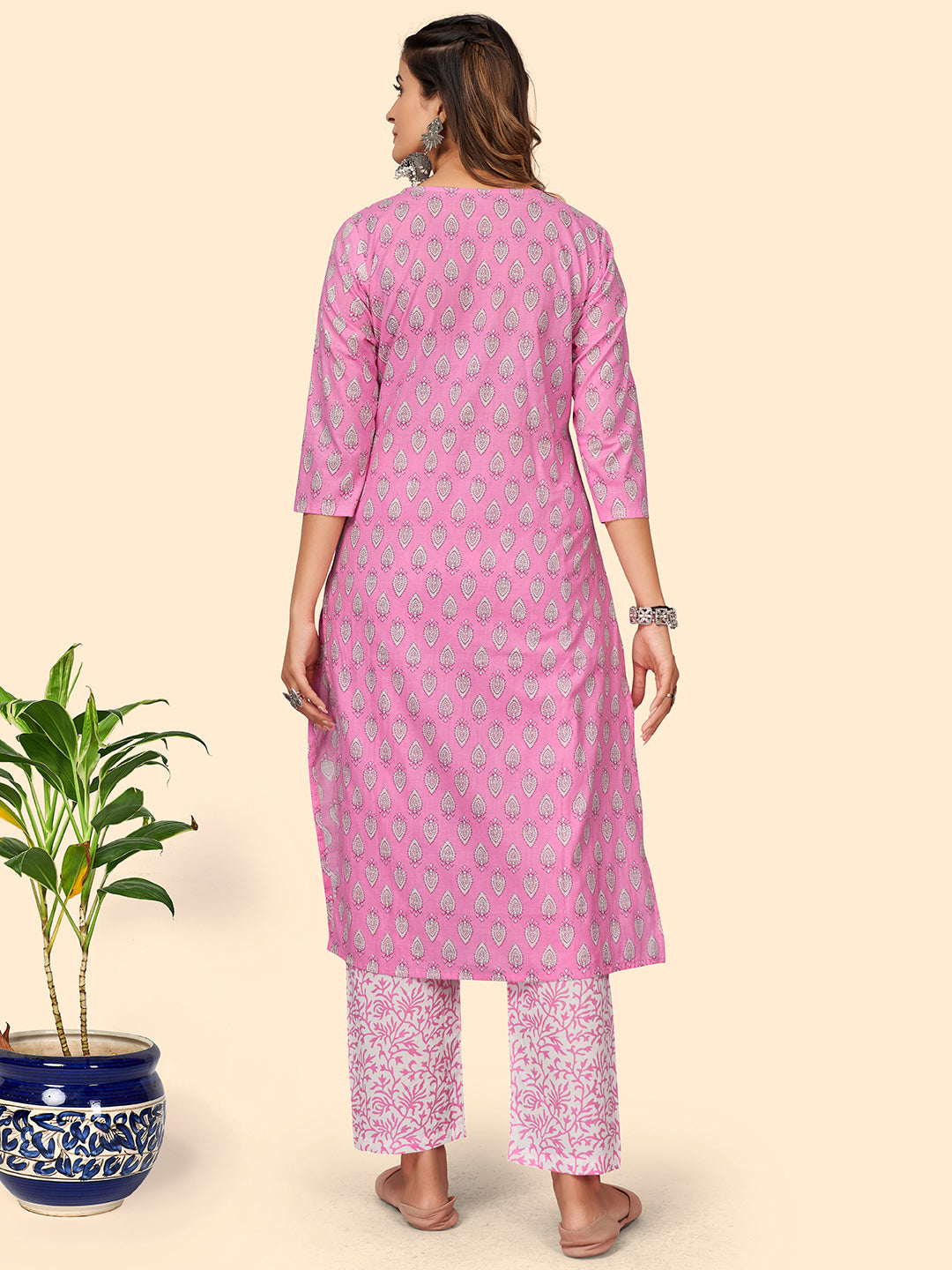 Color_Pink