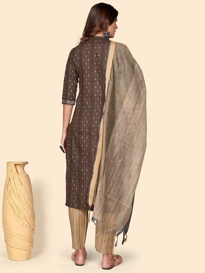 Color_Brown
