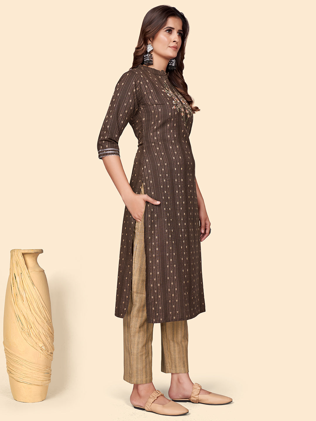Color_Brown