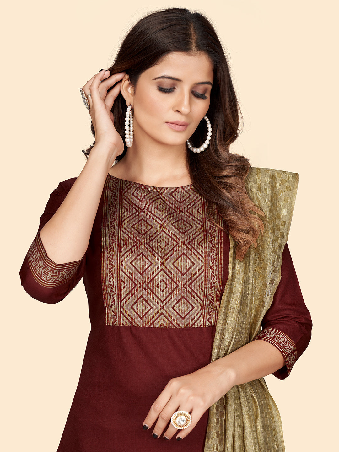 Color_Maroon
