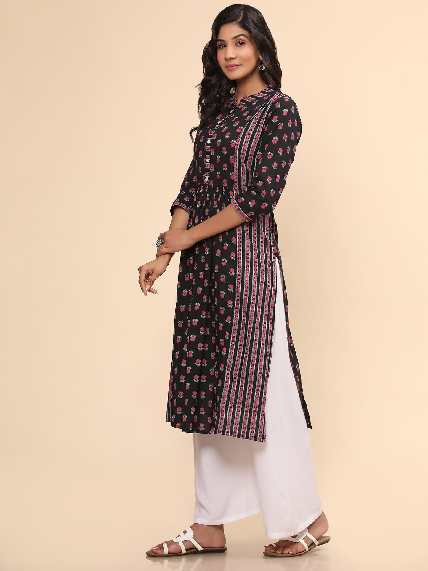 Women's Floral Print Straight Cotton Black Stitched Kurta