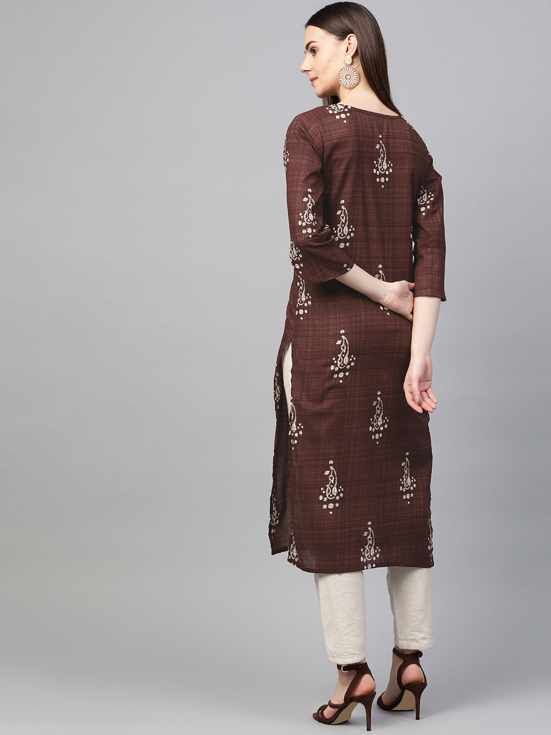 Color_Brown
