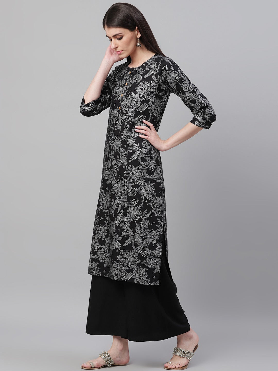 Color_Black