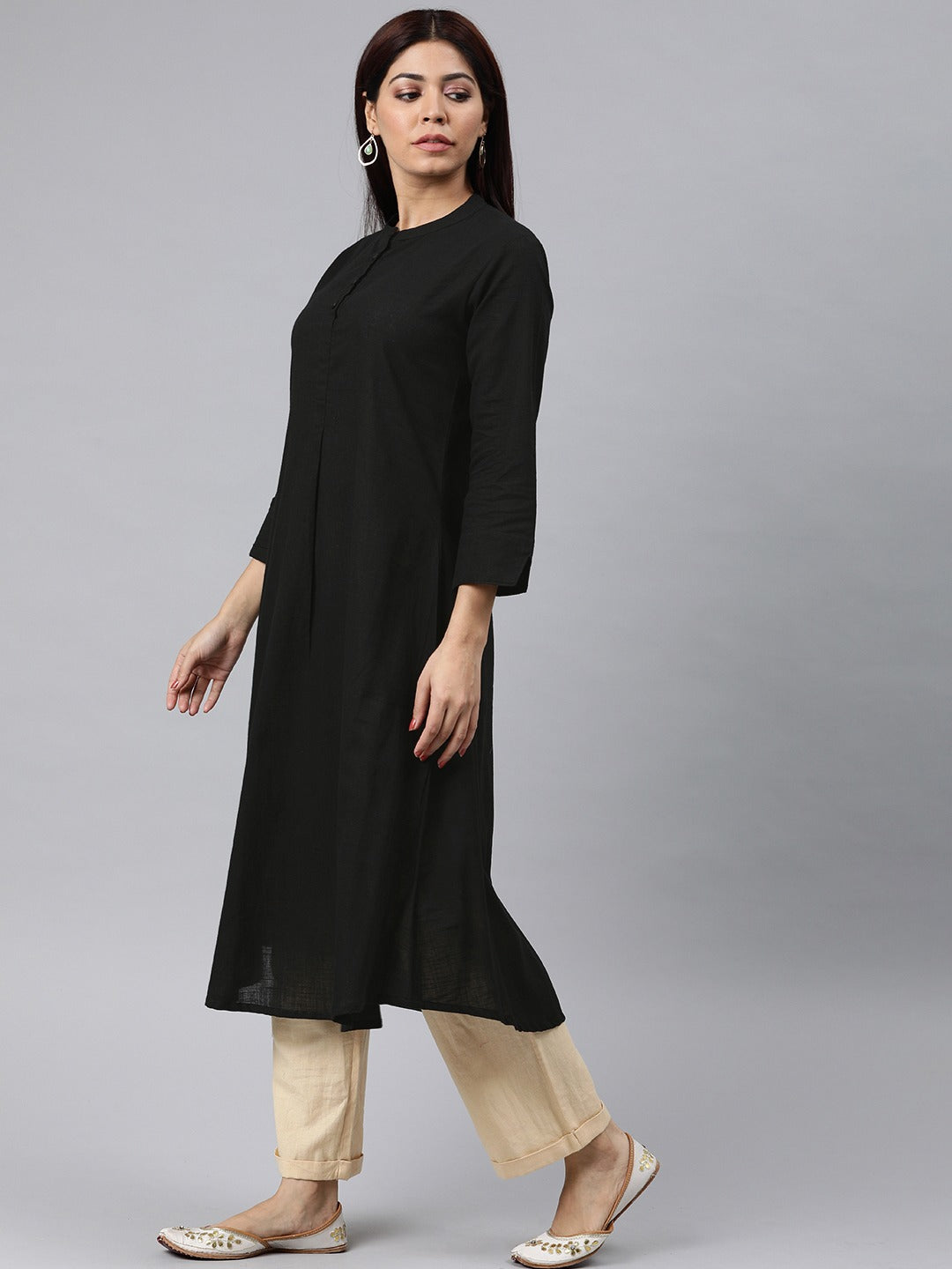 Color_Black
