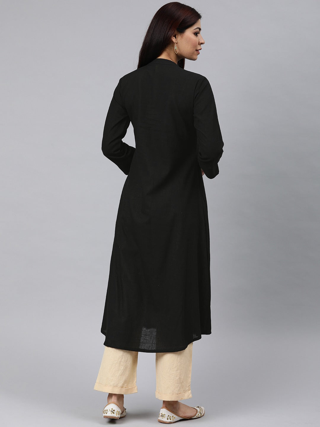 Color_Black