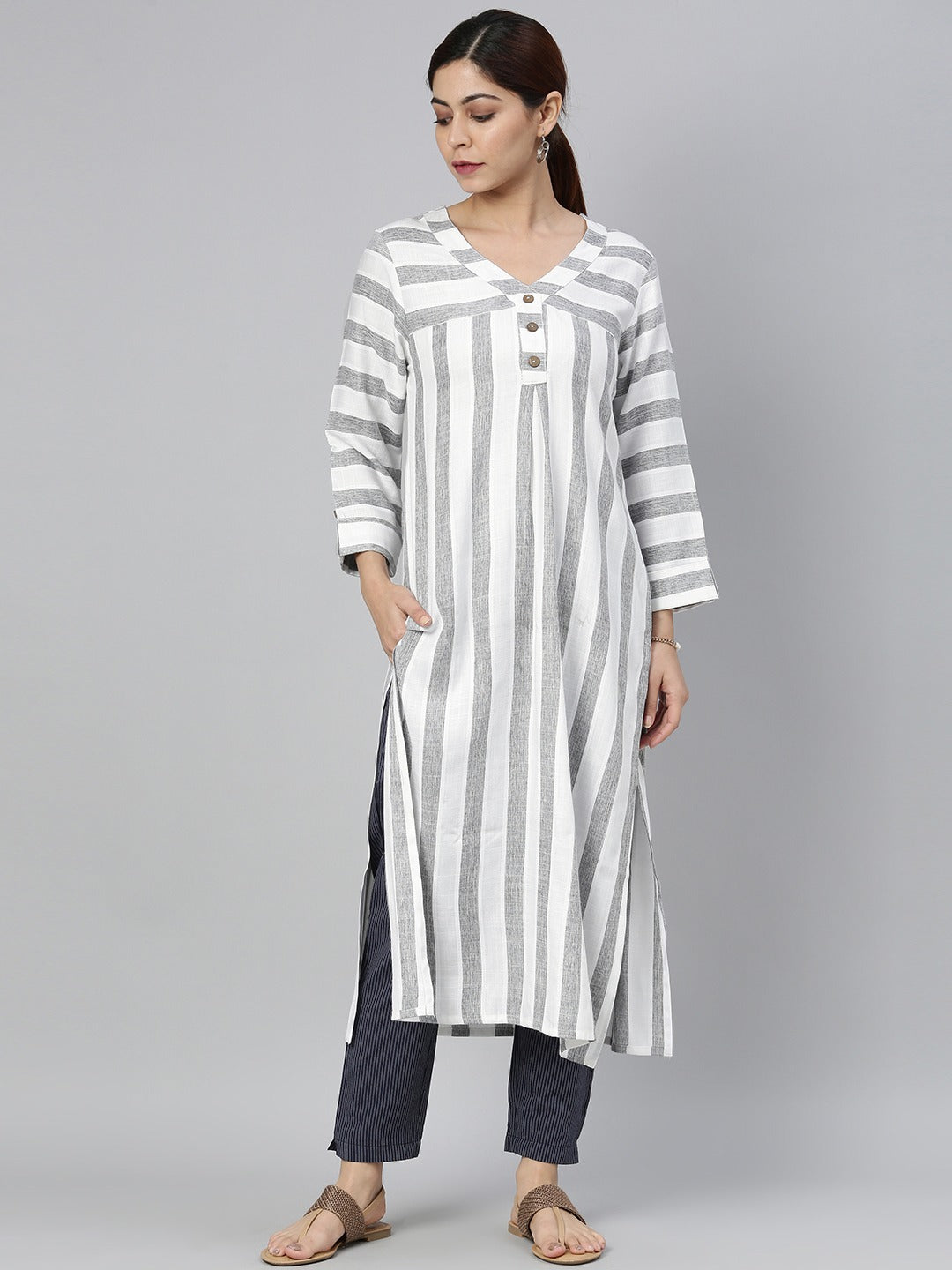 Color_Grey