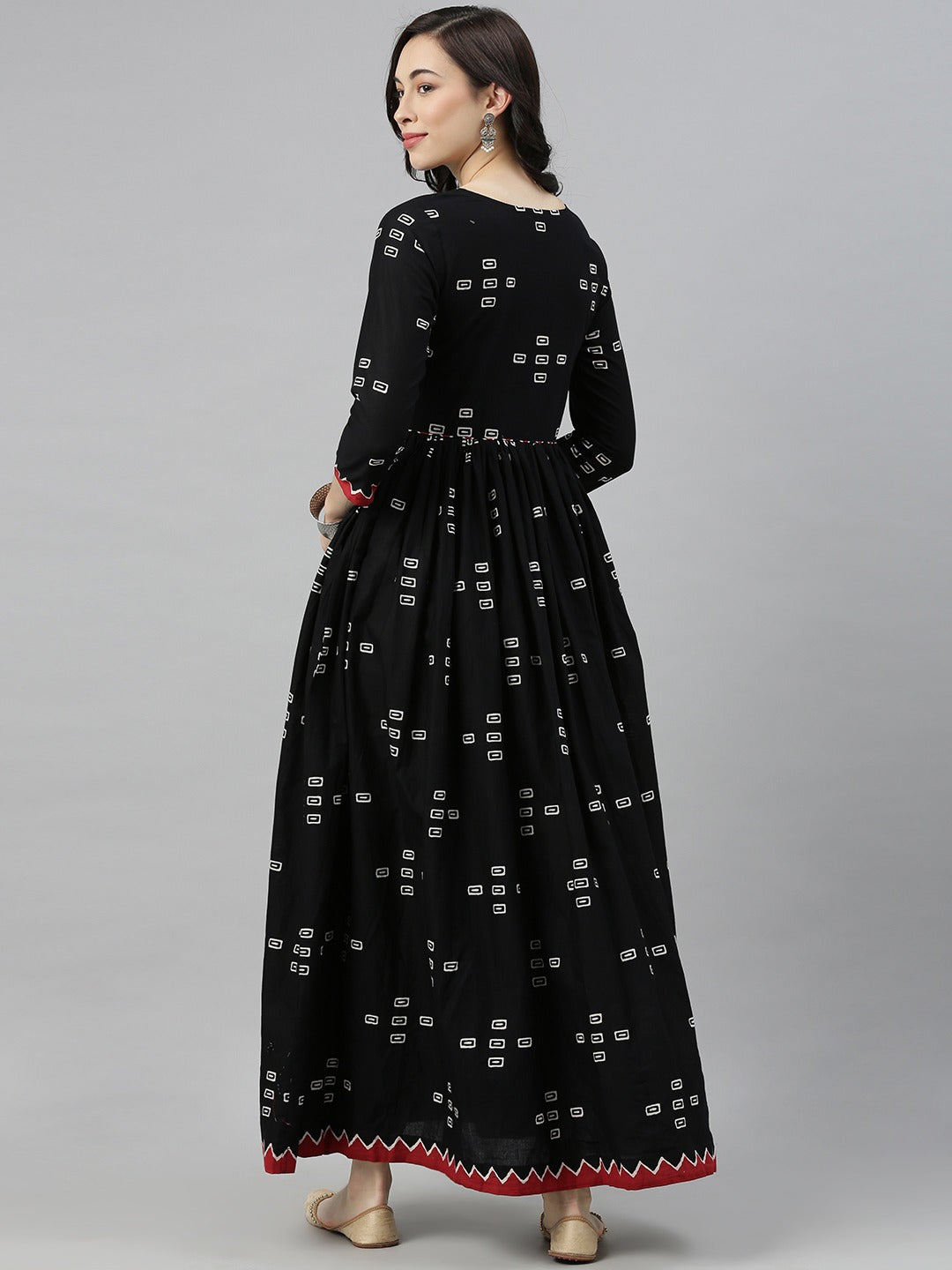 Color_Black