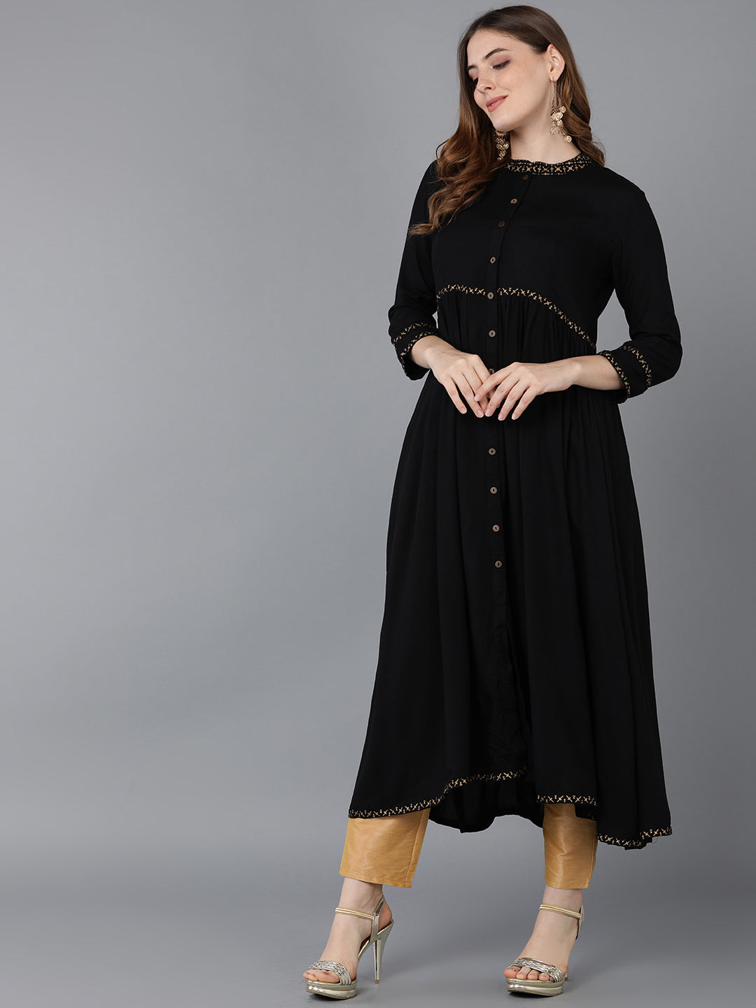 Women's Viscose Rayon Solid Kurta
