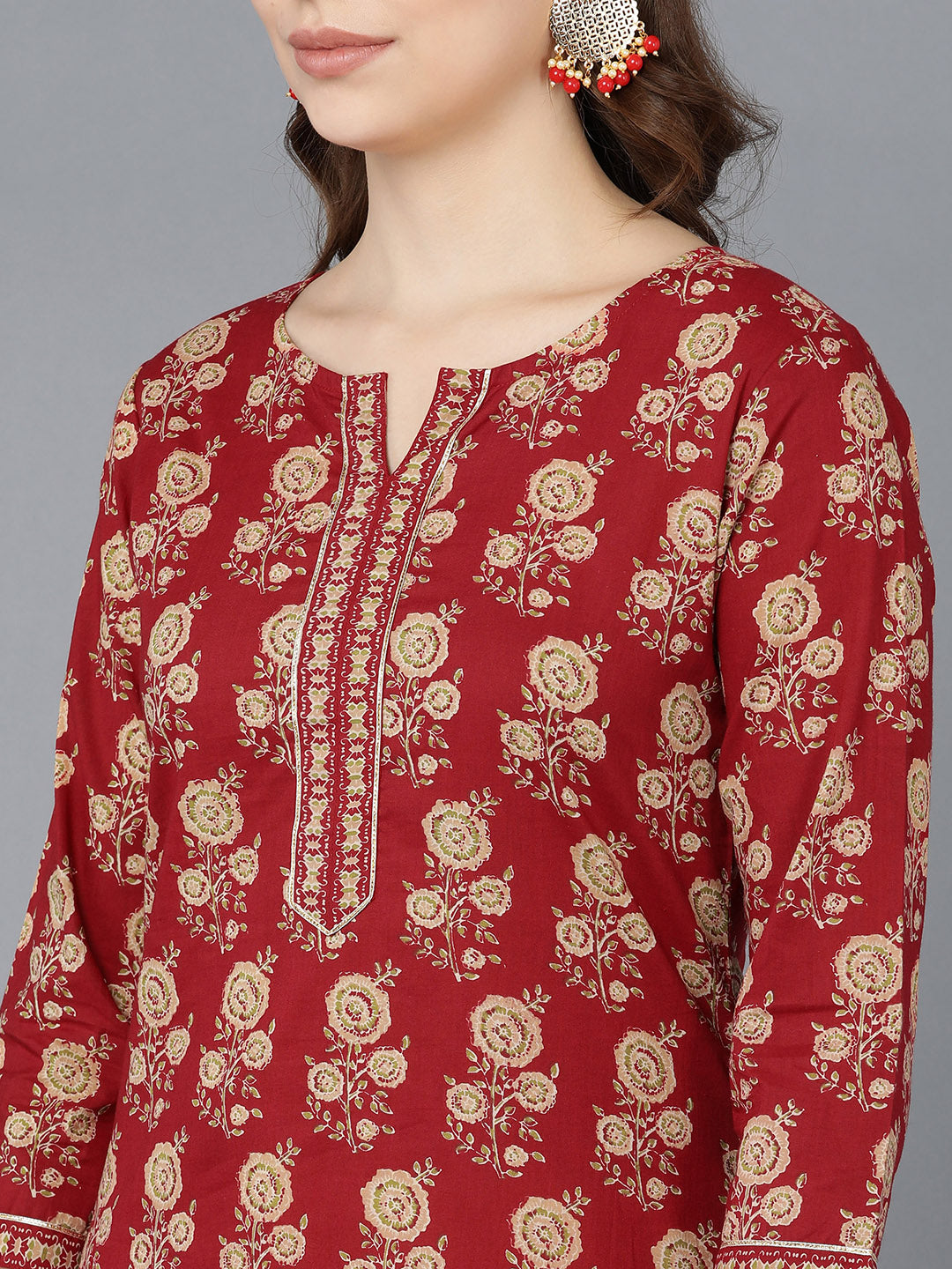 Color_Maroon