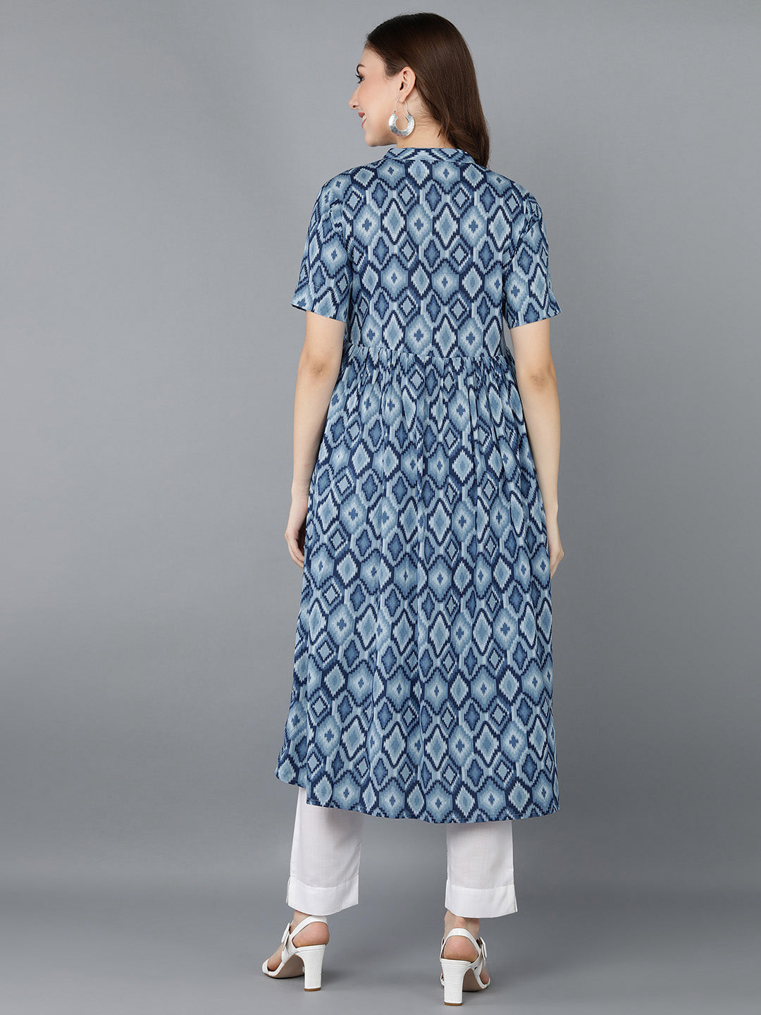 Women's Ahika Cotton Blend Geometric Printed Kurta