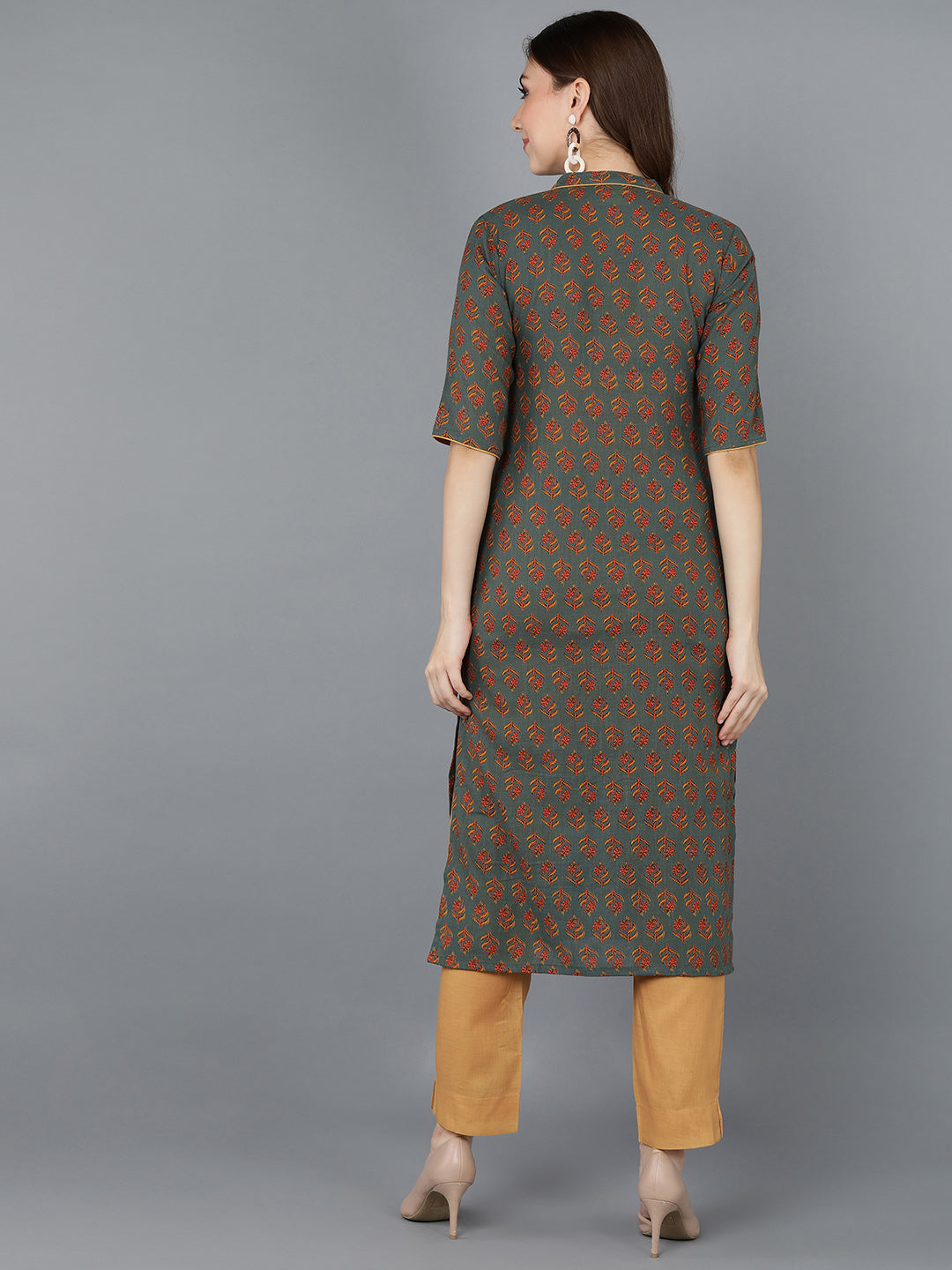 Color_Brown