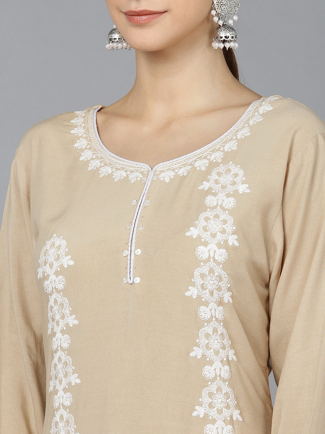 Color_Beige