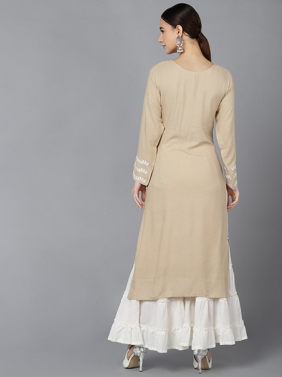 Color_Beige