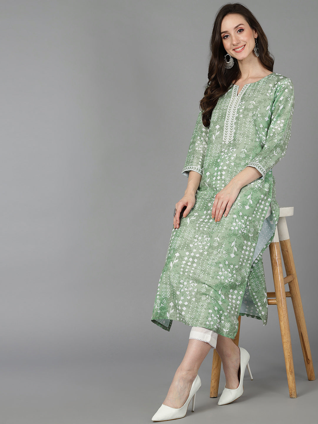 Women's Poly Silk Geometric Printed Kurta