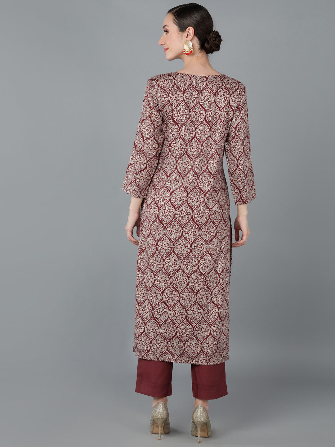 Color_Maroon