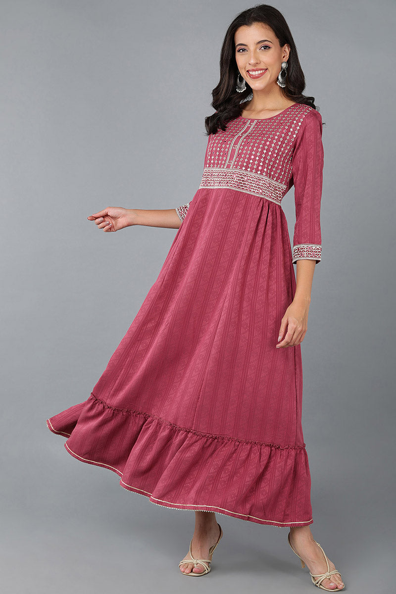 Women's Silk Blend Embroidered Ethnic Printed Kurta