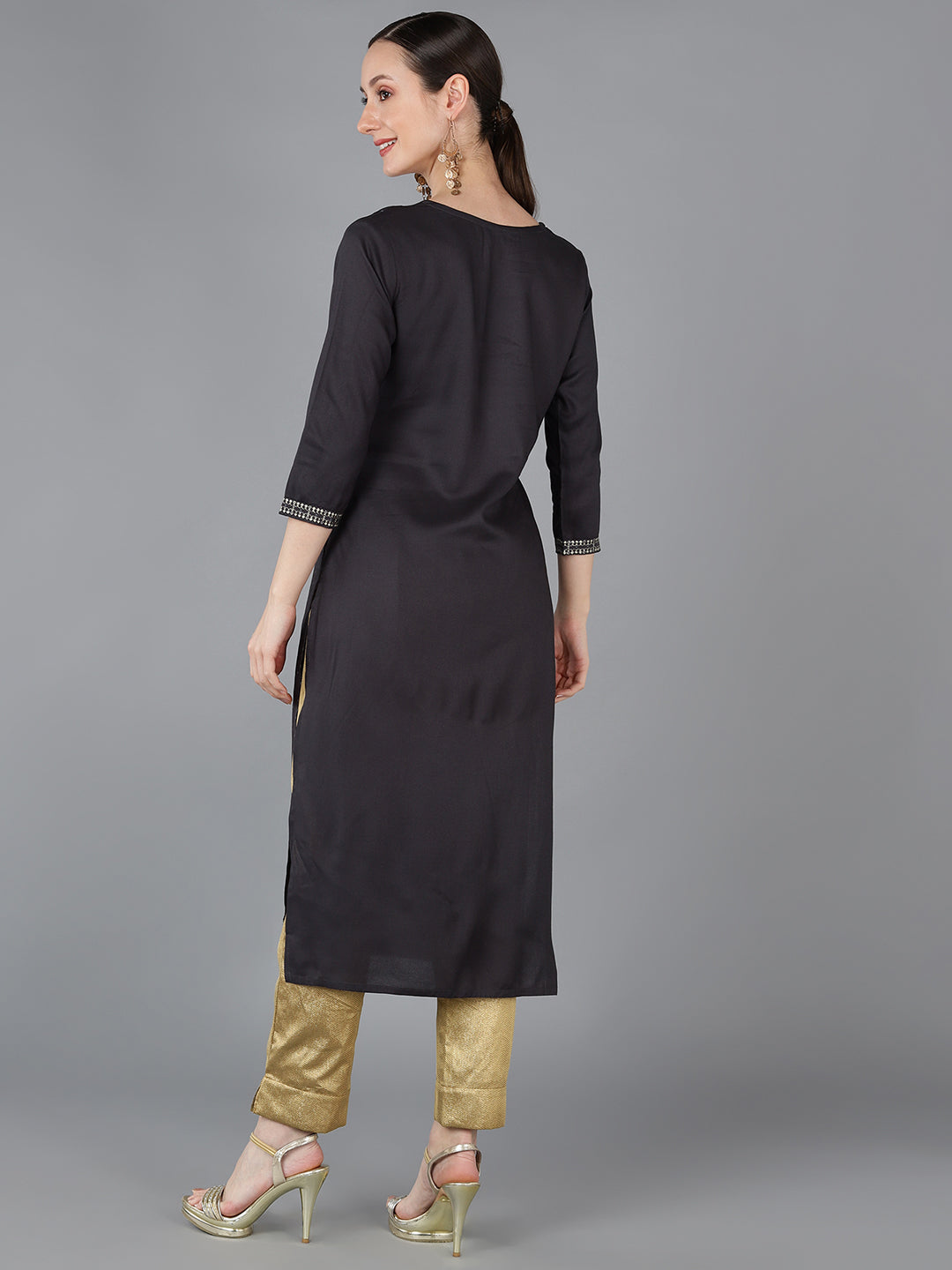 Color_Black