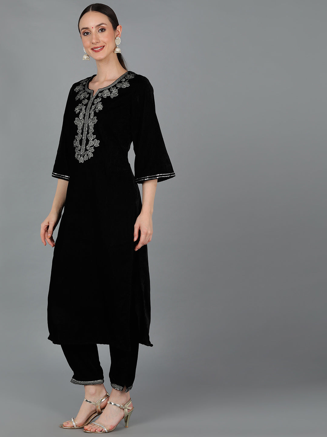 Color_Black