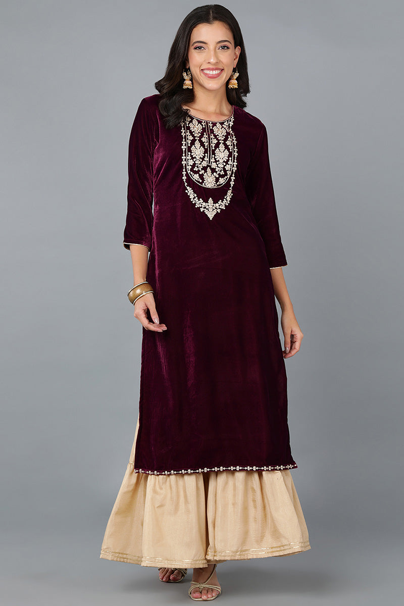 Women's Velvet Embroidered Kurta