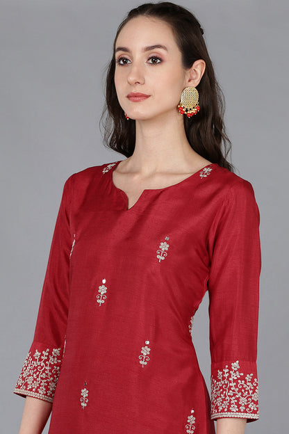 Women's Silk Blend Solid Embroidered Kurta