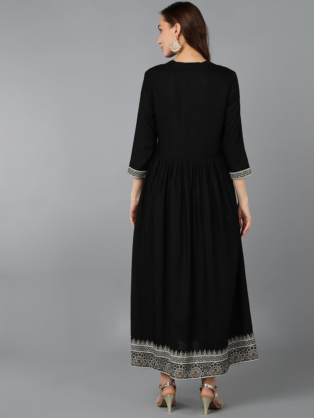 Color_Black
