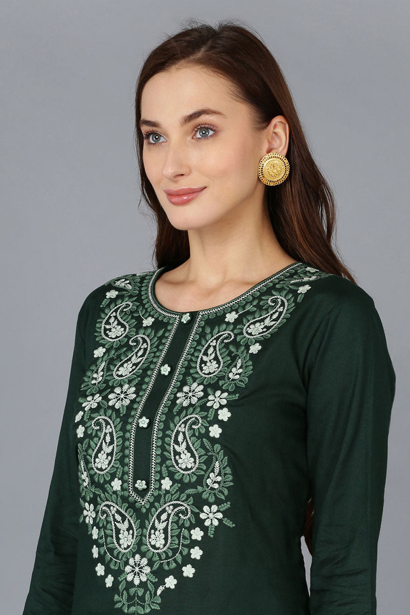 Women's Viscose Rayon Embroidered Kurta