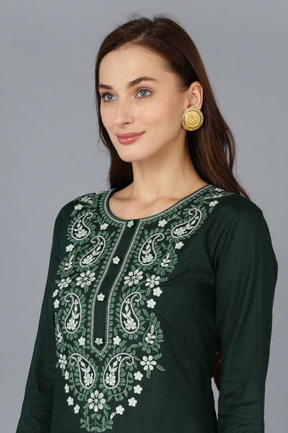 Women's Viscose Rayon Embroidered Kurta
