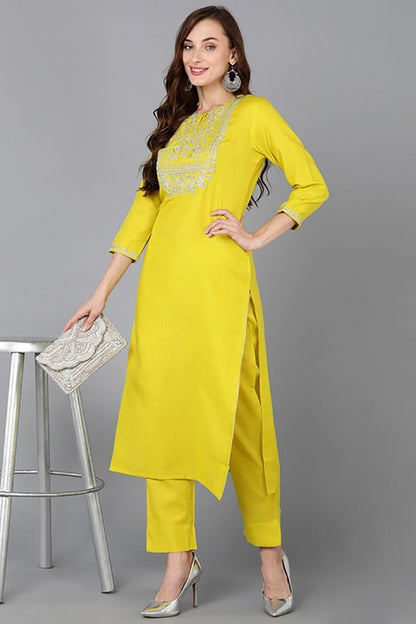 Women's Viscose Rayon Yoke Design Kurta