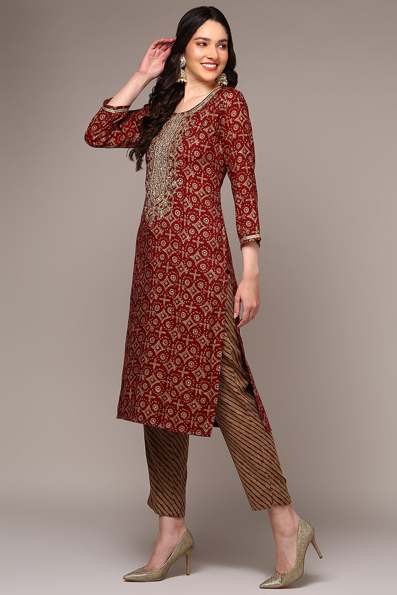 Color_Maroon