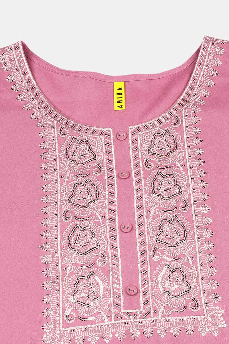 Women's Rayon Pink Embroidered Regular Fit Kurta
