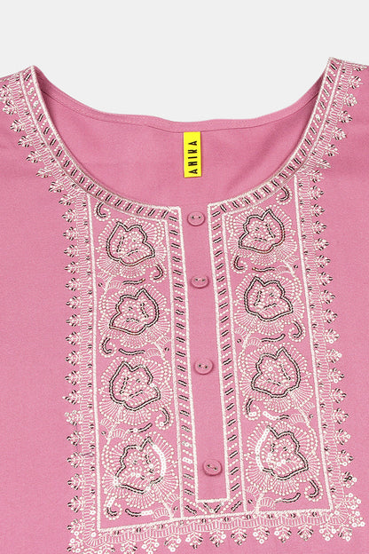 Women's Rayon Pink Embroidered Regular Fit Kurta