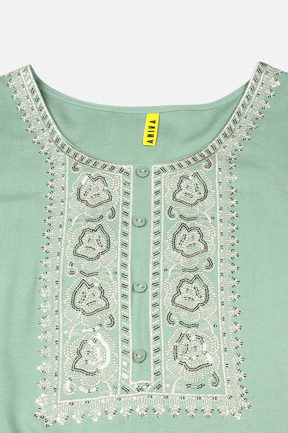 Women's Viscose Rayon Sea Green Embroidered Regular Fit Kurta