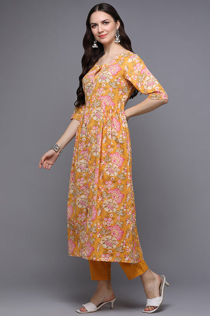 Color_Yellow