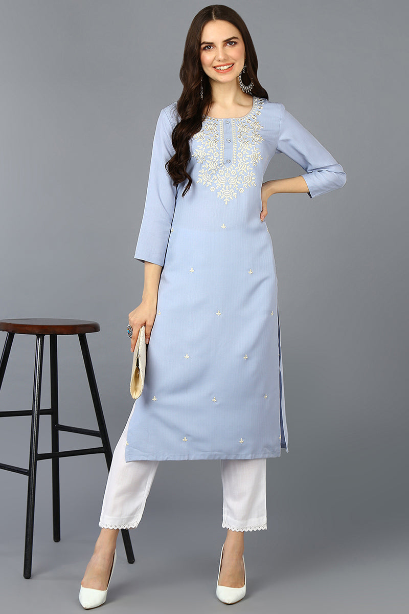 Women's Cotton Blend Blue Embroidered Regular Fit Kurta