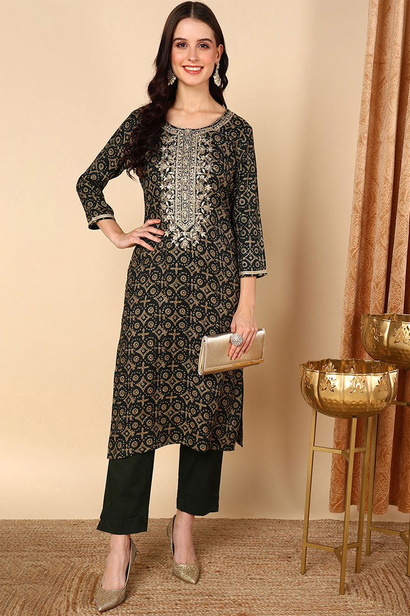 Women's Green Viscose Rayon Ethnic Motifs Printed Straight Kurta