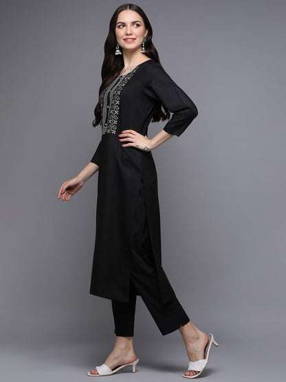 Color_Black